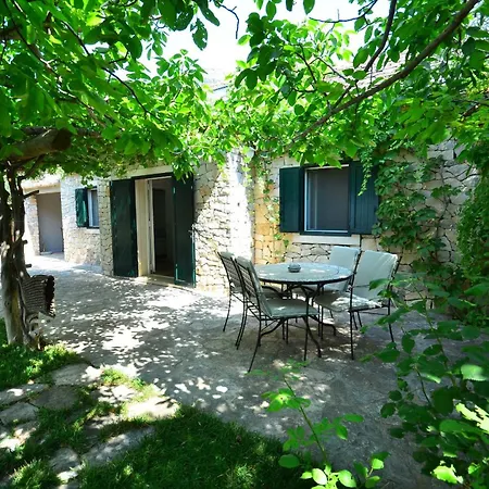 Fani Kanun Villa *