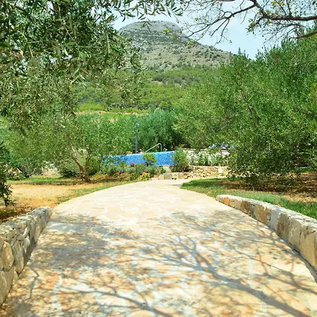 Fani Kanun Villa *